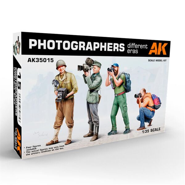 AK 35015 1/35 Ölçek, Farklı Dönemlere ait 4 Fotoğrafcı, Plastik Figür Model Kiti