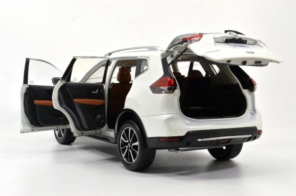 Paudi Model 5535EW 1/18 Ölçek, 2019 Nissan X-TRAIL, Beyaz, Sergilemeye Hazır Metal Araba Modeli