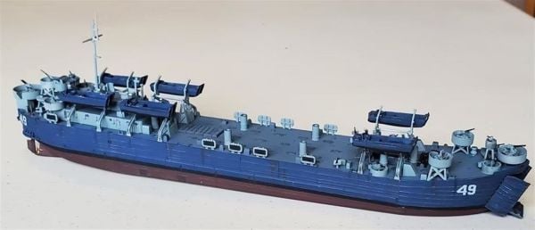 AFV Club SE73515 1/350 Ölçek, US WW2 LST-1 Class Çıkartma Gemisi, Plastik Model kiti