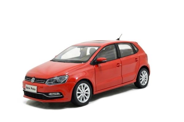 Paudi Model 2338R 1/18 Ölçek, 2014 Volkswagen Polo, Kırmızı, Sergilemeye Hazır Metal Araba Modeli