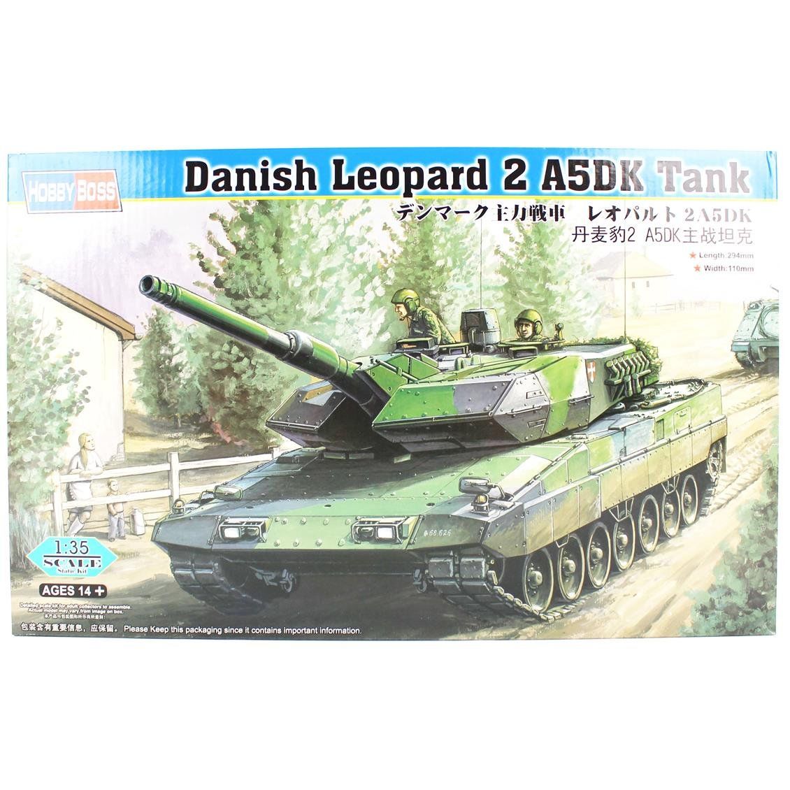 HobbyBoss 82405 1/35 Ölçek, Danish Leopard 2A5DK Tank, Plastik Model kiti