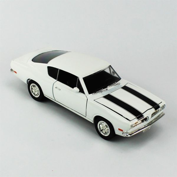 Road Signature 92179 1/18 Ölçek, 1969 Plymouth Barracuda, White, Sergilemeye Hazır Metal Araba Modeli