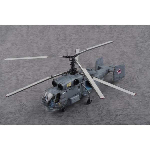 HobbyBoss 81739 1/48 Ölçek, Russian Ka-27 Helix, Askeri Helikopter, Plastik Model kiti