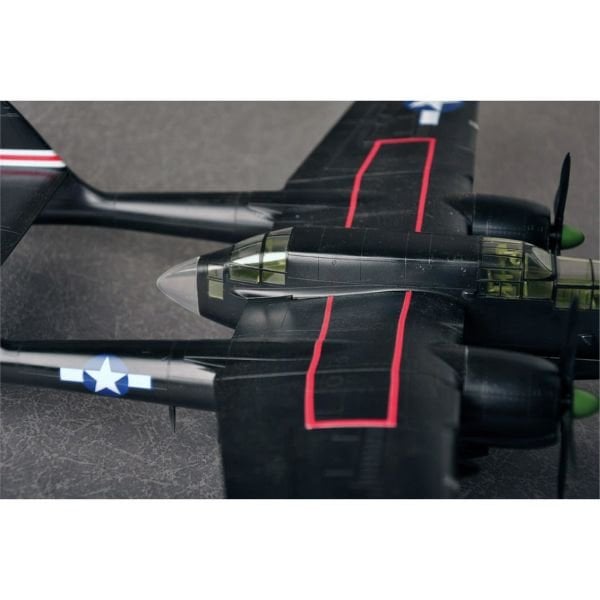 HobbyBoss 81732 1/48 Ölçek, P-61C Black Widow, Savaş Uçağı, Plastik Model kiti