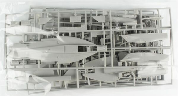 Hasegawa 2461 1/72 Ölçek, EA-18G Growler (VAQ-138 Yellow Jackets 2022), (Limited Edition), Savaş Uçağı Plastik Model Kiti