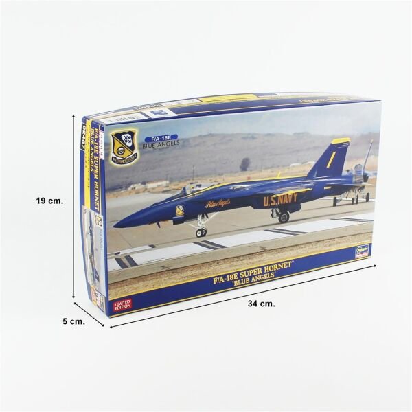 Hasegawa 2467 1/72 Ölçek, F/A-18E Super Hornet (Blue Angels), (Limited Edition), Savaş Uçağı Plastik Model Kiti