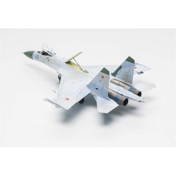 HobbyBoss 81711 1/48 Ölçek, Su-27 Flanker B, Savaş Uçağı, Plastik Model kiti