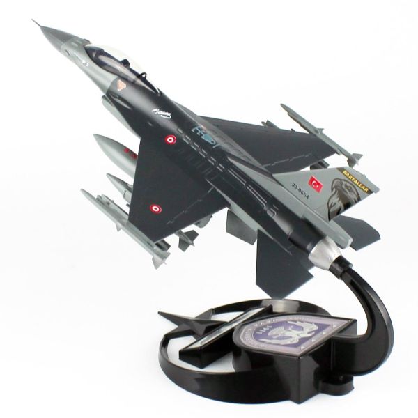 AkbaModel 1/48 F-16 Yarasa Filo Muharip Savaş Uçağı, Sergilemeye Hazır Standlı Model