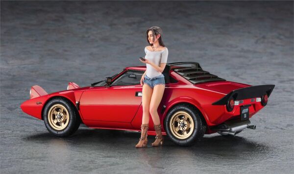 Hasegawa 20543 1/24 Ölçek, Lancia Stratos HF (Stradale) ve İtalyan Kız Figürü, Otomobil Plastik Model Kiti