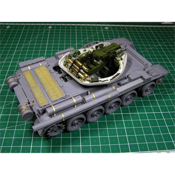 MiniArt T-54-1 Sovyet Medium Tank Interior Kit