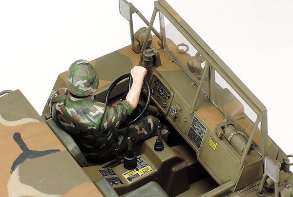 1/35 M792 Ambulance Gama Goat