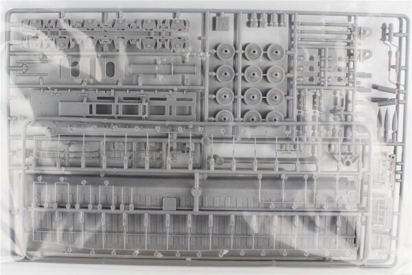 Hasegawa 30070 1/72 Ölçek, German Railway Gun K5 (E) Leopold Winter Camouflage w/Figure, Plastik Model Kiti