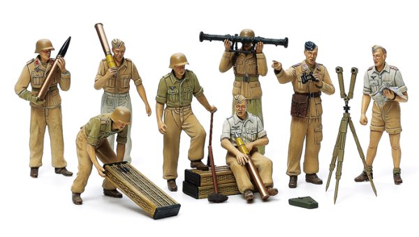 1/35 Afric a Luftwaffe Art Crew