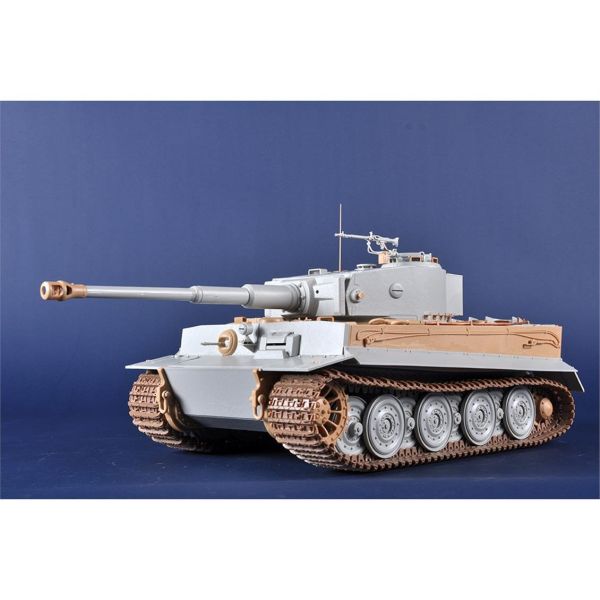 Trumpeter 00945 1/16 Ölçek, Pz.Kpfw.VI Ausf.E Sd.Kfz.181 Tiger-1 (Geç Dönem) Ana Muharebe Tankı, İç Detaylı, Plastik Model Kiti