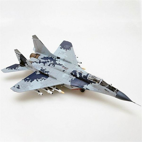 Academy 12227 1/48 Ölçek, MIG-29AS Slovak Hava Kuvvetleri Savaş Uçağı, Plastik Model kiti