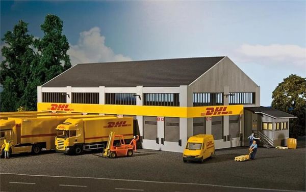 Faller 130981 1/87 Ölçek, DHL Dağıtım Merkezi, Plastik Model Kiti