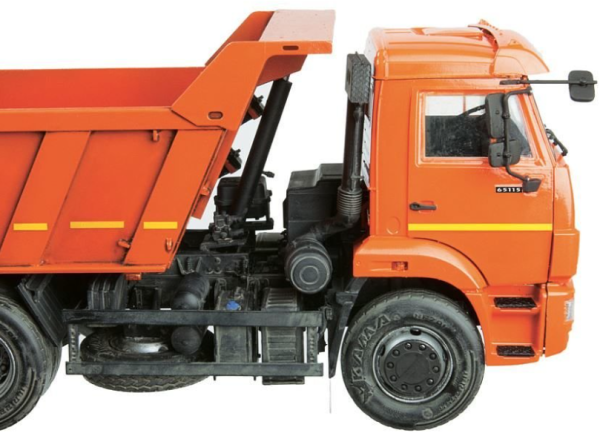 1/35 Kamaz 65116 Dump Truck