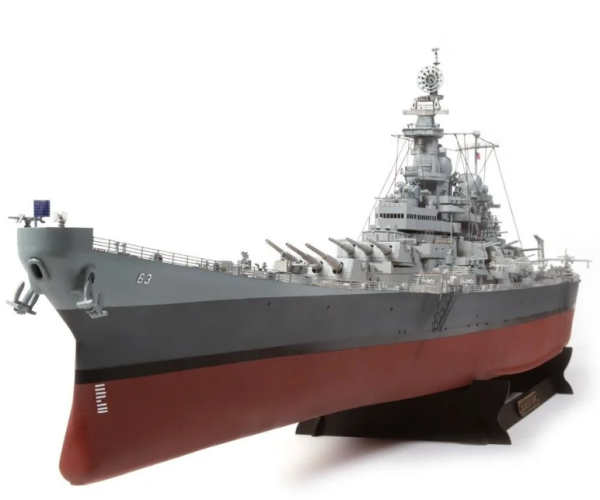 USS Missouri 1/200