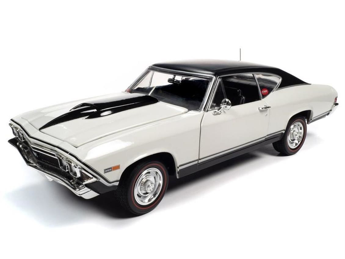 AutoWorld AMM1201 1/18 Ölçek, 1968 Chevy NICKEY Chevelle SS Hardtop, Ermine White, Sergilemeye Hazır Metal Araba Modeli