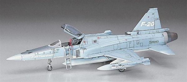 Hasegawa B3 233 1/72 Ölçek, F-20 Tigershark, Savaş Uçağı, Plastik Model kiti