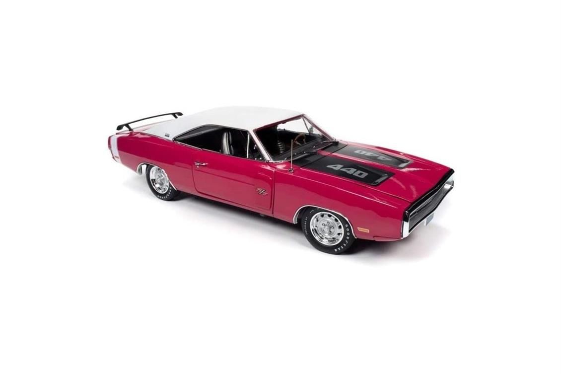 AutoWorld AMM1215 1/18 Ölçek, 1970 Dodge Charger R/T SE (Class of 1970), FM3 Panther Pink, Sergilemeye Hazır Metal Araba Modeli