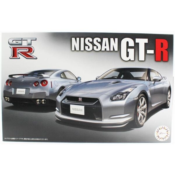 Fujimi ID-2 04748 1/24 Ölçek, Nissan GT-R, Otomobil Plastik Model Kiti