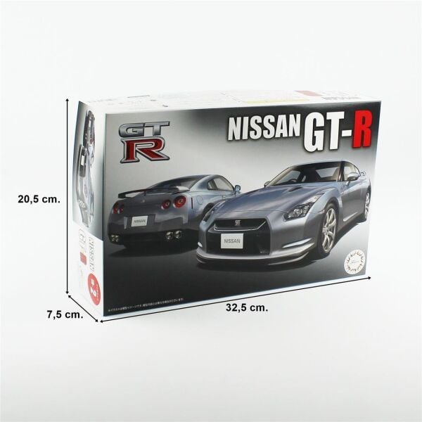 Fujimi ID-2 04748 1/24 Ölçek, Nissan GT-R, Otomobil Plastik Model Kiti