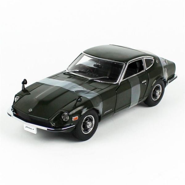 Sunstar 3514R 1/18 Ölçek, 1970 Fairlady Z (S30), Koyu Yeşil, Sergilemeye Hazır Metal Ralli Araba Modeli