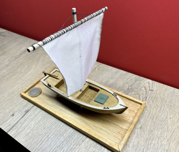 Yelkenli Sandal 1:35 (Sail Boat)