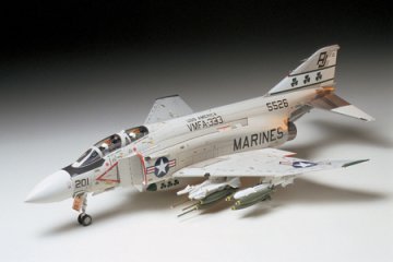 1/32 F-4 J Phantom U.S. Marines