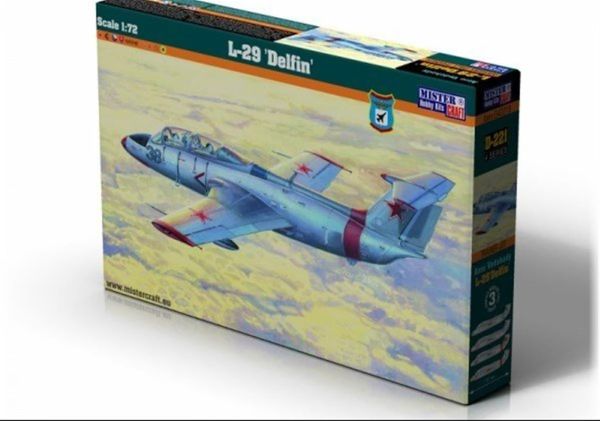 Mistercraft D221 1/72 Ölçek, L-29 Delfin Eğitim Uçağı, Plastik Model kiti