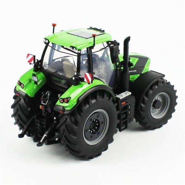 Universal Hobbies UH6482 1/32 Ölçek, Deutz-Fahr 7250 TTV Traktör (Standart Yeşil), Sergilemeye Hazır Tarımsal Makine Modeli