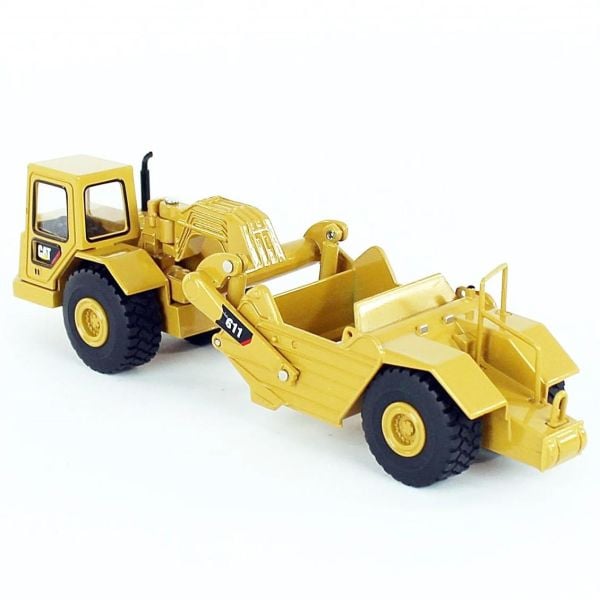 Diecast Masters 85695 1/64 Ölçek, Cat 611 Çekicili Sıyırıcı, Sergilemeye Hazır Metal İş Makinası Modeli