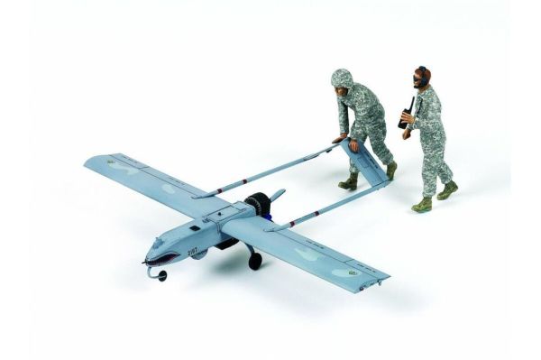 Academy 12117 1/35 Ölçek, U.S. ARMY RQ-7B UAV İnsansız Hava Aracı, Plastik Model kiti