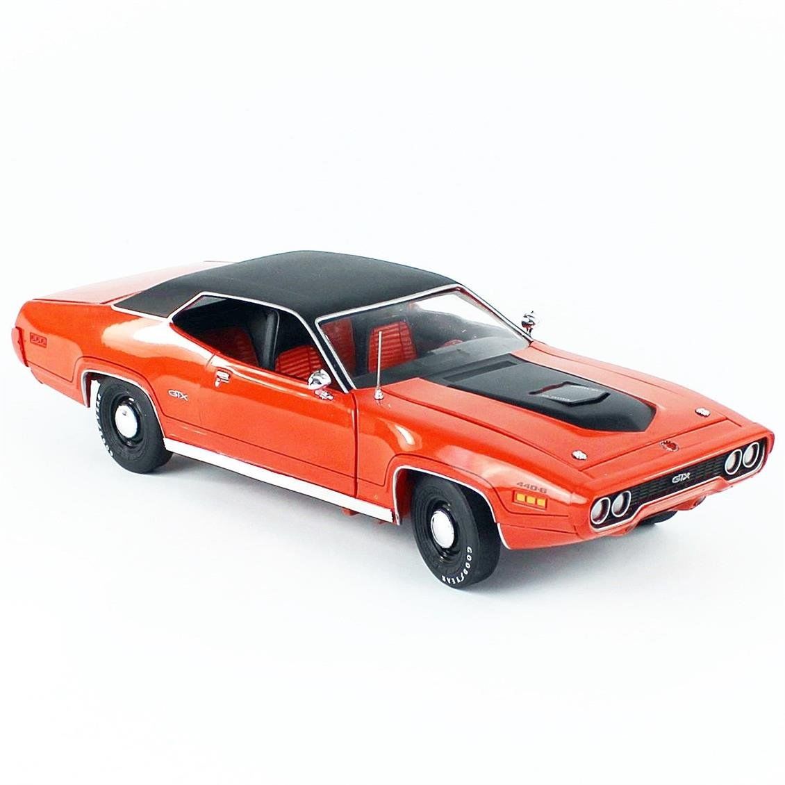 Autoworld AMM1268 1/18 Ölçek, 1971 Plymouth GTX, Red, Sergilemeye Hazır Metal Araba Maketi