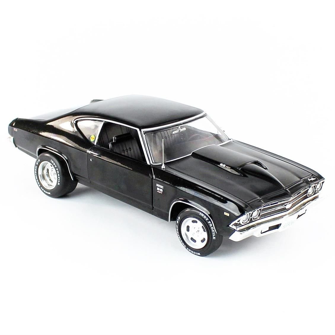 Autoworld AMM1269 1/18 Ölçek, 1969 Chevy Chevelle Baldwin Motion, Tuxedo Black, Sergilemeye Hazır Metal Araba Maketi