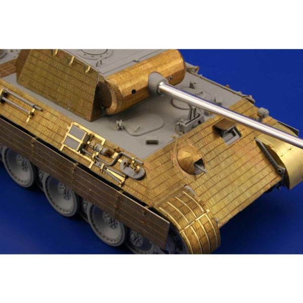 Eduard 35978 1/35 Ölçek, Zimmerit Panther Ausf.A Late For