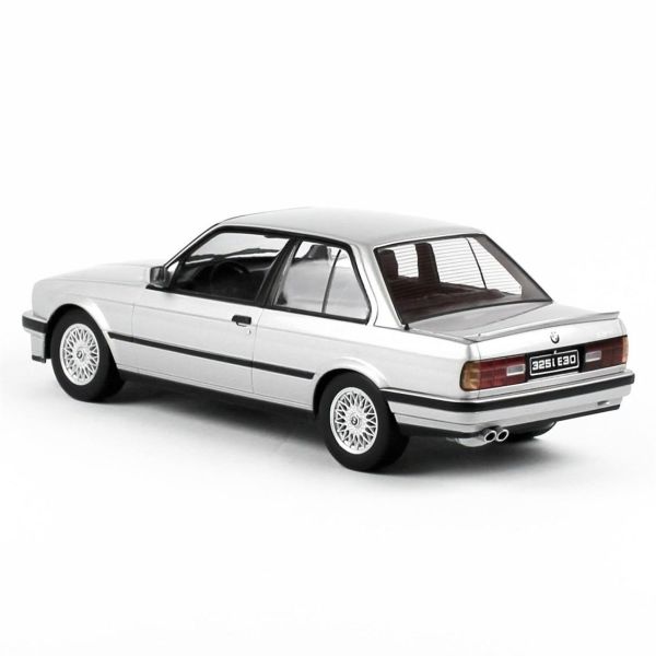 KKscale 180741 1/18 Ölçek, 1987 Bmw 325i E30M-Package, Gümüş Metalik, Sergilemeye Hazır Metal Araba Modeli