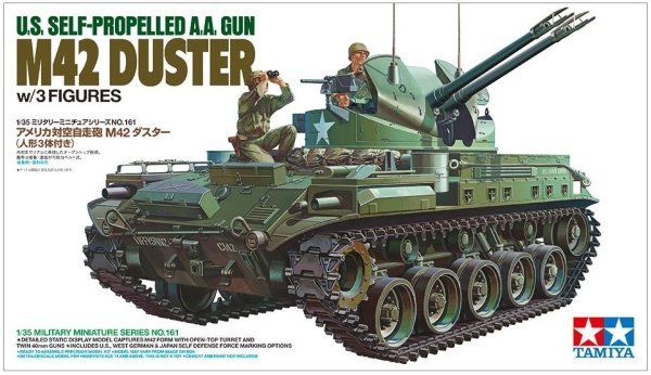 1/35 M42 Duster w/3 Fighures