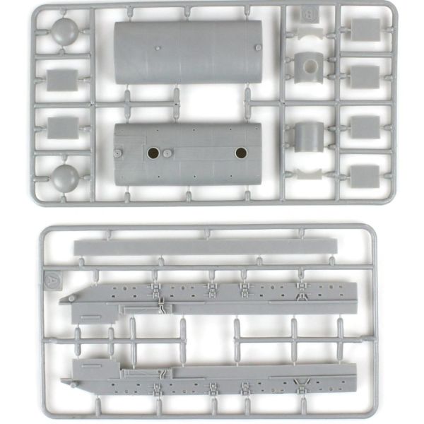 Modelsvit AAM7219 1/72 Ölçek, AA-70 Havaalanı İtfaiye Kamyonu, Plastik Model kiti