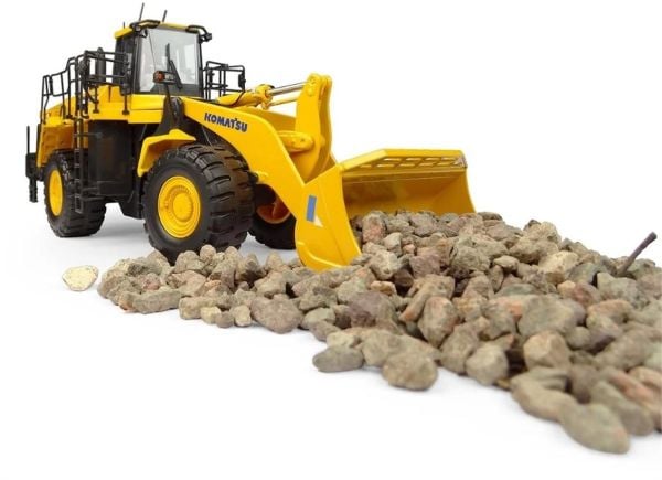 Universal Hobbies UH8153 1/50 Ölçek, Komatsu WA600-8 Tekerlekli Loder, Sergilemeye Hazır Metal İş Makinası Modeli