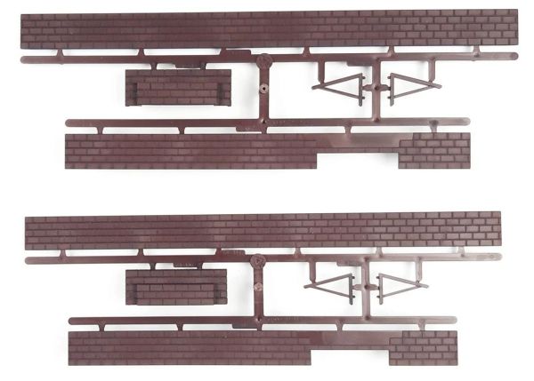 Piko 62072 1/22,5 Ölçek, Tadilat Halinde Ev, Plastik Model Kiti