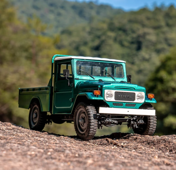 FMS 1/12 TOYOTA FJ45 Pickup Truck RTR