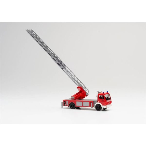 Herpa 094108 1/87 Ölçek, Mercedes-Benz SK 88 Döner Merdivenli İtfaiye Aracı, Sergilemeye Hazır Model Araç