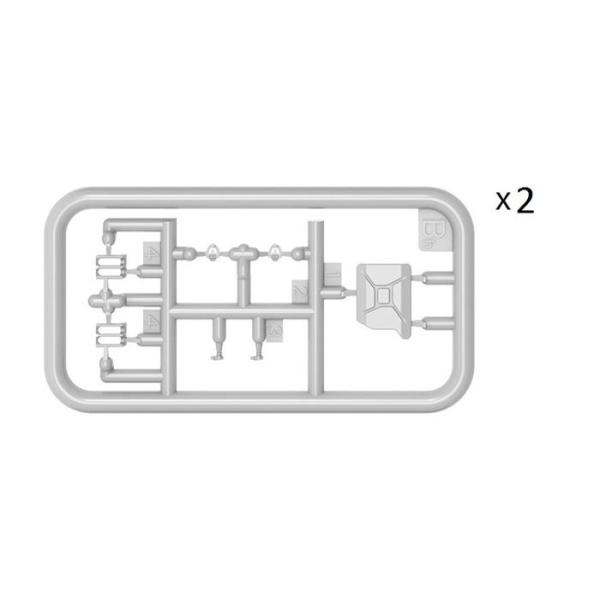 MiniArt Yakıt Dolduran Alman Tankçılar