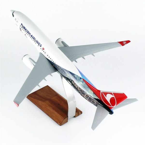 THY008 1/100 Ölçek, THY Cezayir Logolu B737-800 Yolcu Uçağı, Sergilemeye Hazır Ahşap Standlı Model