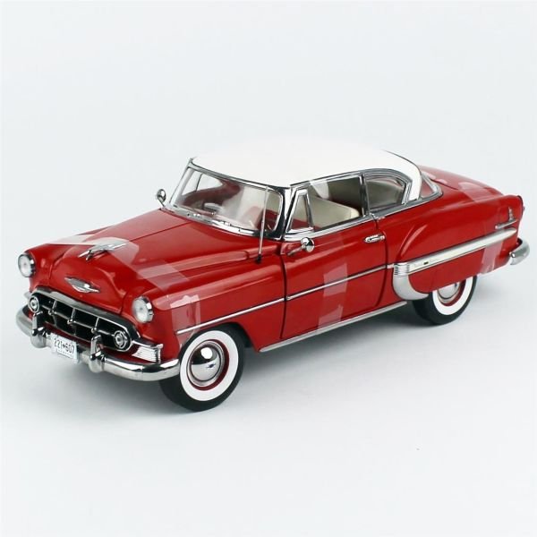 Sunstar 1607 1/18 Ölçek, 1953 Chevrolet Bel Air Hard Top Coupe, Kırmızı, Sergilemeye Hazır Metal Araba Modeli