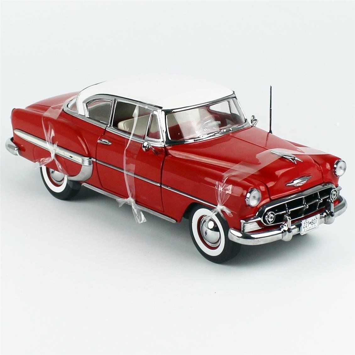 Sunstar 1607 1/18 Ölçek, 1953 Chevrolet Bel Air Hard Top Coupe, Kırmızı, Sergilemeye Hazır Metal Araba Modeli