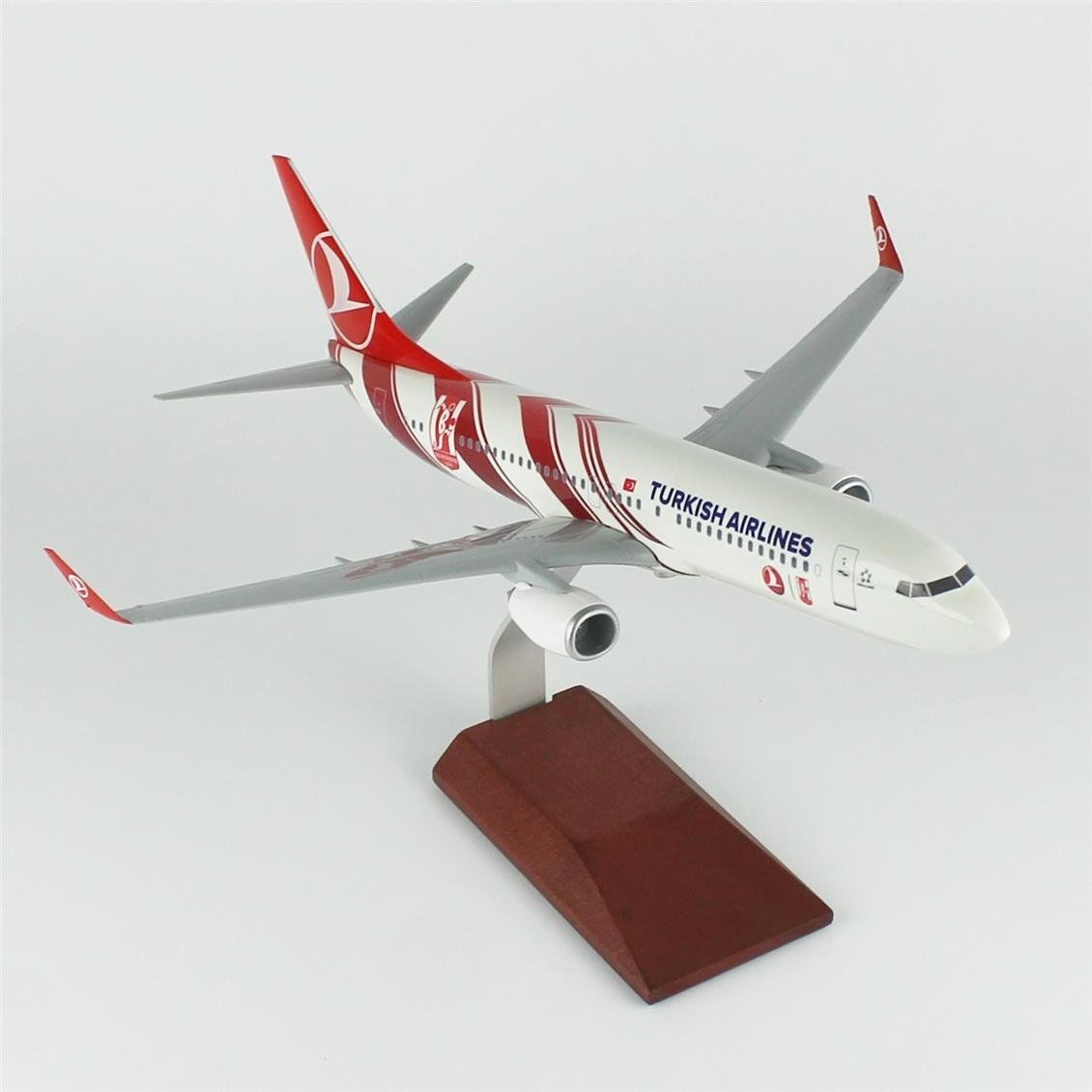 THY019 1/100 Ölçek, THY Balıkesir Spor Logolu B737-800 Yolcu Uçağı, Sergilemeye Hazır Ahşap Standlı Model