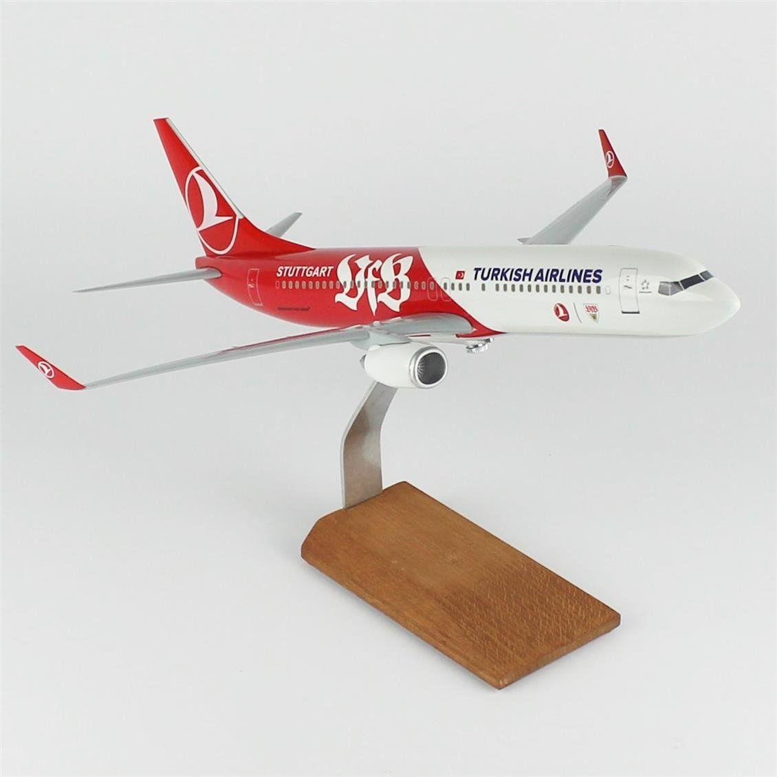 THY033 1/100 Ölçek, THY Stutgard Logolu B737-800 Yolcu Uçağı, Sergilemeye Hazır Ahşap Standlı Model